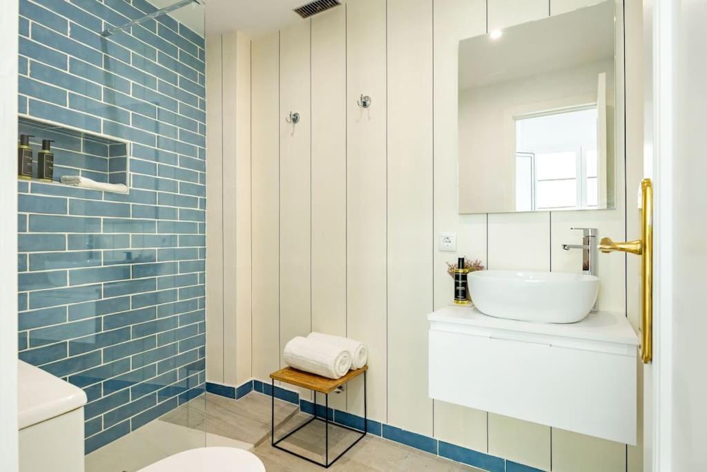 Apartamento Conde Ibarra Deluxe By Valcambre Sevilla Exterior foto