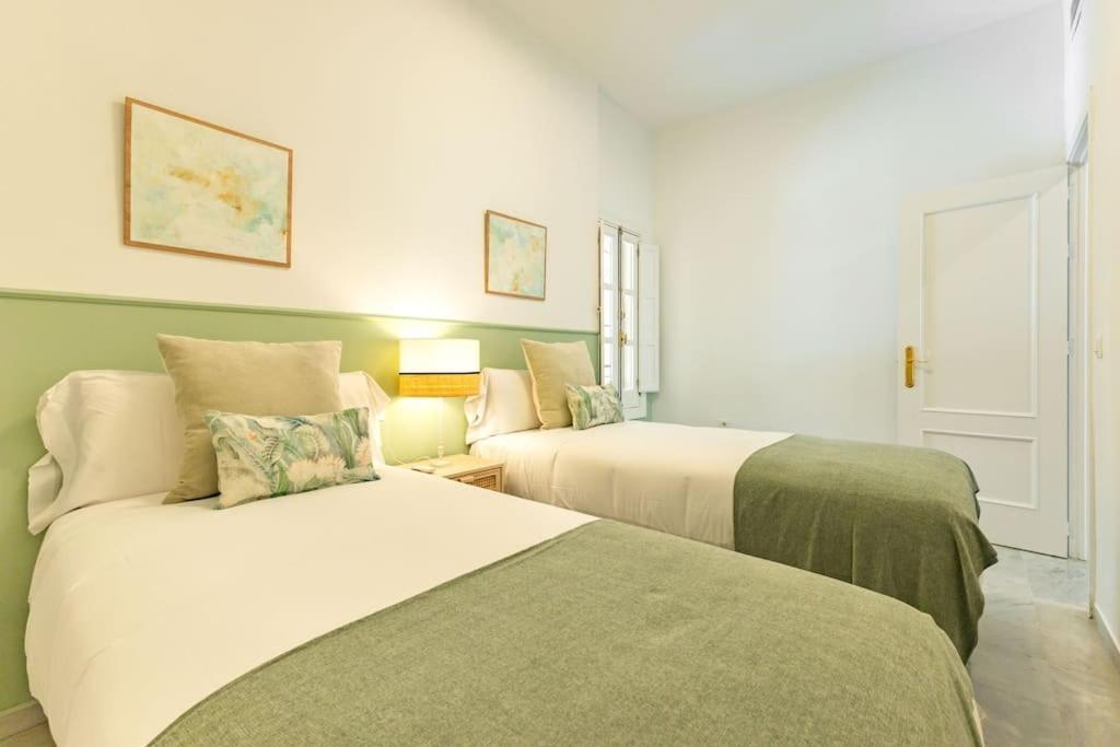Apartamento Conde Ibarra Deluxe By Valcambre Sevilla Exterior foto