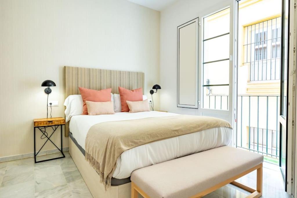 Apartamento Conde Ibarra Deluxe By Valcambre Sevilla Exterior foto