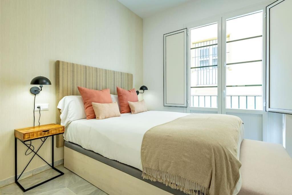 Apartamento Conde Ibarra Deluxe By Valcambre Sevilla Exterior foto